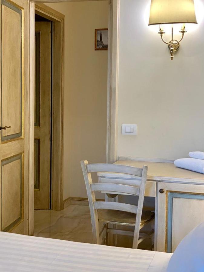 Fifty Eight Suite Milan Duomo View Extérieur photo